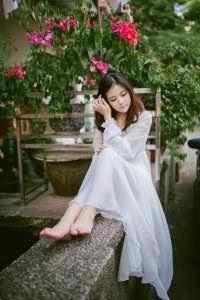 色插图午夜影院