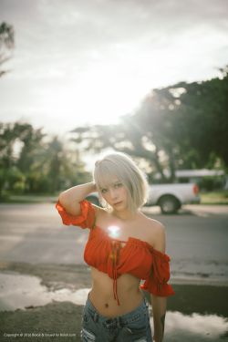 《与时尚同居》